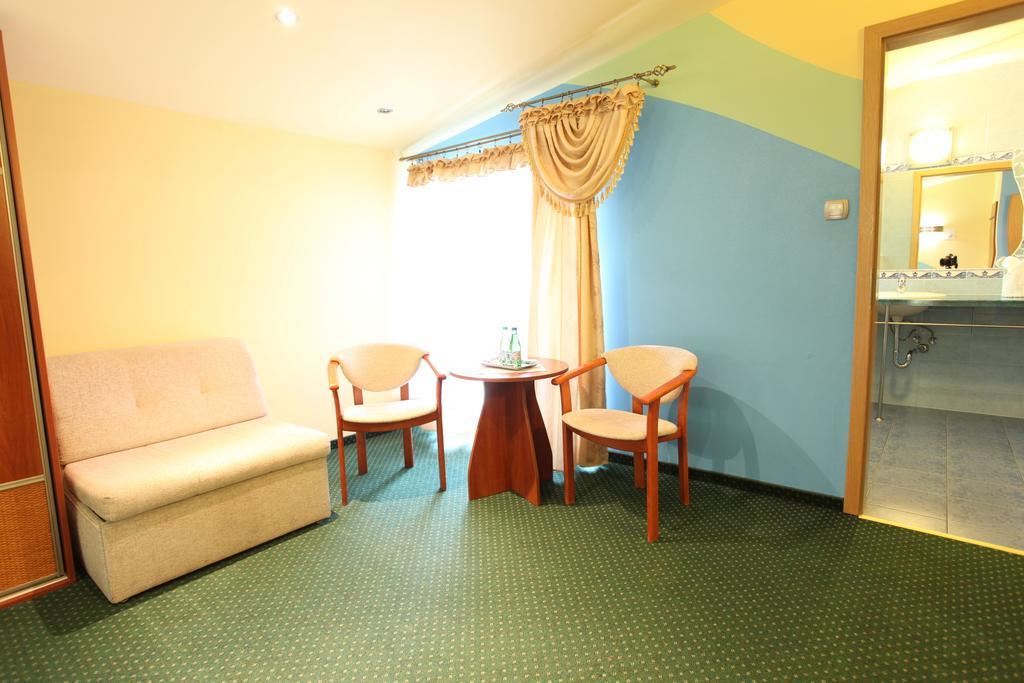 Hotel Arka Spa Wisla Ruang foto